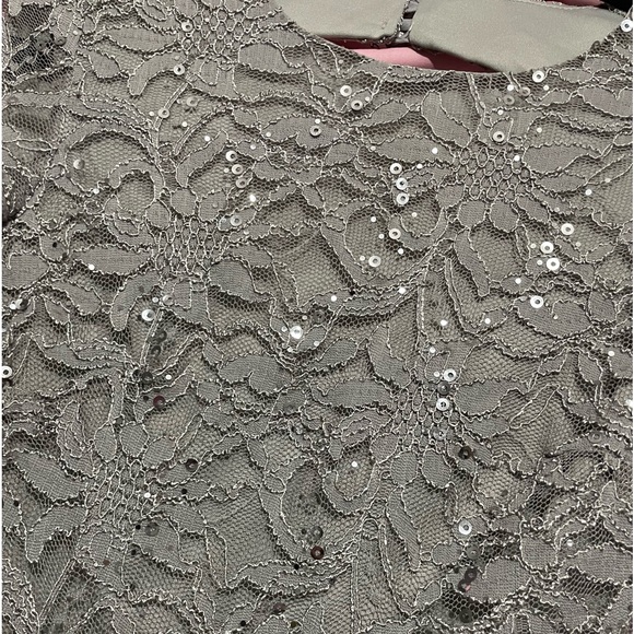 DONATE - Picture 2 of 4